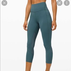 Pace Rival Lululemon Crop legging